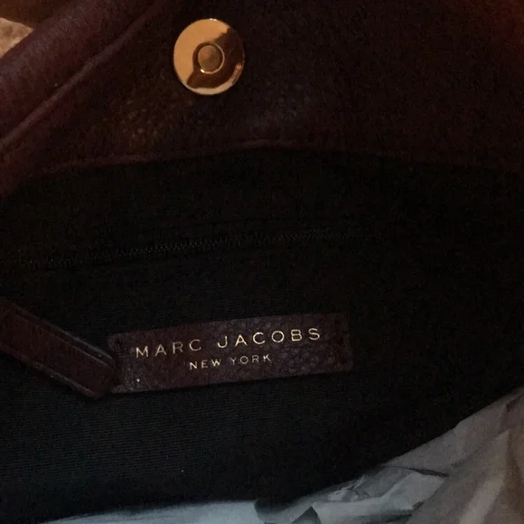 Marc Jacobs Burgundy Hobo Bag - Picture 5 of 5